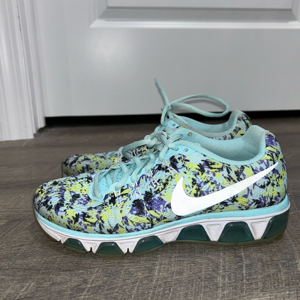 Women’s Nike Sneakers